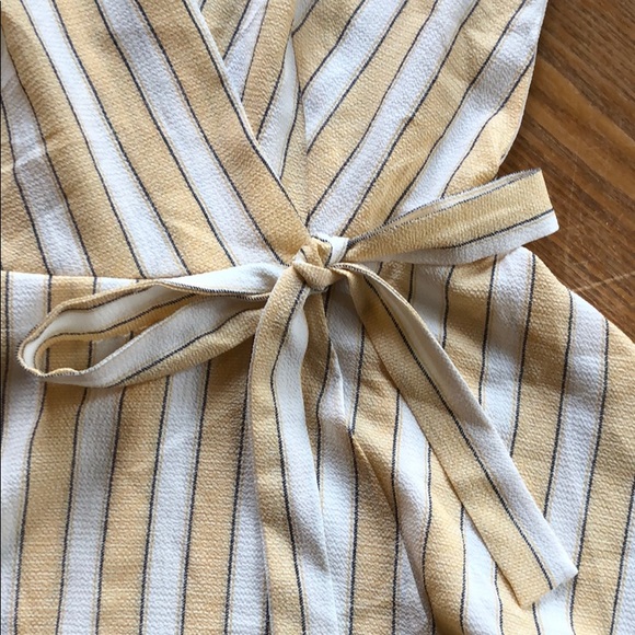 Monteau Faux Wrap Blouse - Picture 2 of 6